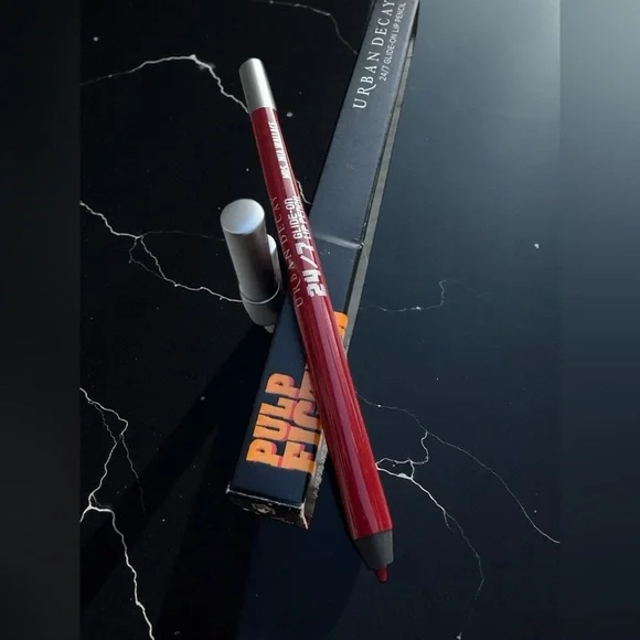 Urban Decay Pulp Fiction MRS. MIA WALLACE 24/7 Glide-on Lip Pencil. NEW IN BOX. - Picture 7 of 13